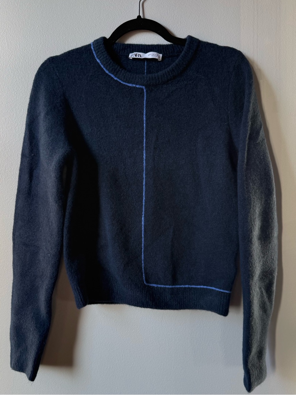 ZARA SWEATER - Picture 2 of 4